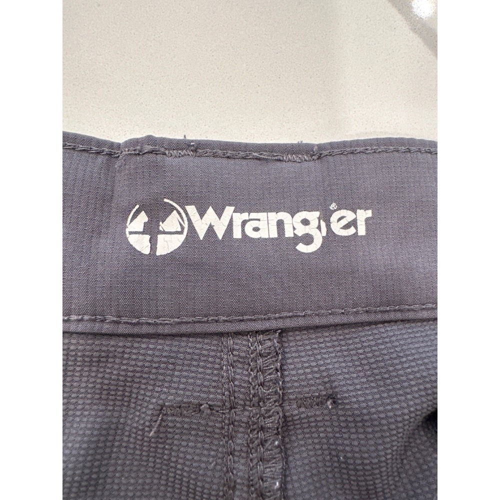 Wrangler Outdoor Cargo Shorts 40 Gray Hiking Utility Gorpcore Mens Lightweight - Picture 5 of 10